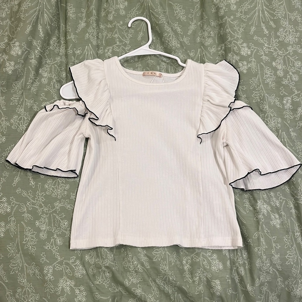 ems excite shoulder slit blouse
